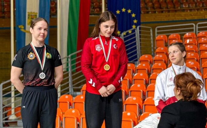 Milli g�re��iler, Bulgaristan'da 6 madalya kazand�!