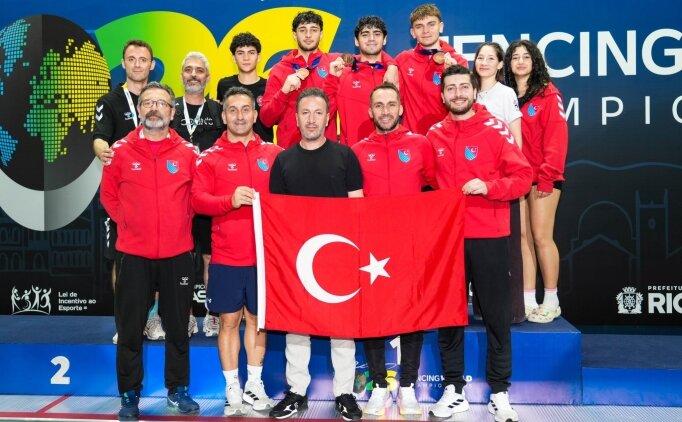 Milli eskrimciler, D�nya �ampiyonas�'nda bronz madalya kazand�