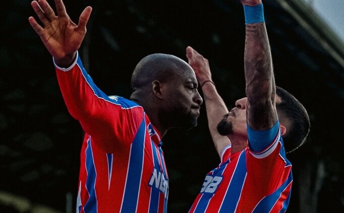 90+4'te gelen zafer: Mateta �ov yapt�!