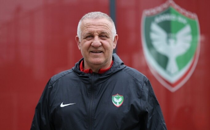 Amed'de Mesut Bakkal ile yollar ayr�ld�