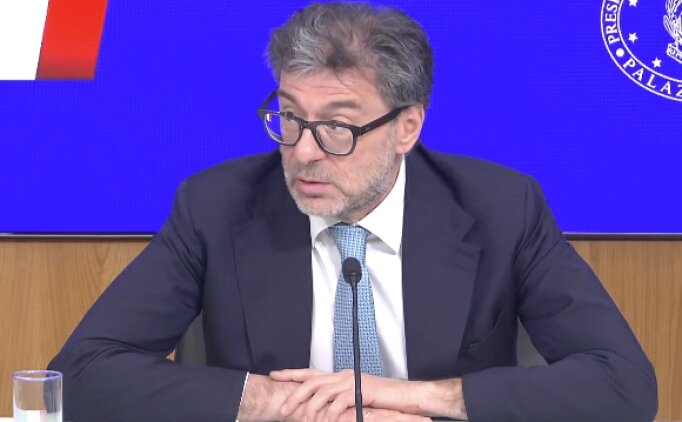 �talyan bakandan �ok s�zler: 'Utan� verici'