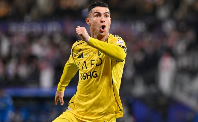 Ronaldo'dan 15 dakikada hat-trick! Hedefine 15 gol kald�