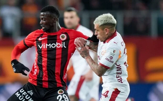 Lucas Torreira'dan Fenerbah�e cevab�!