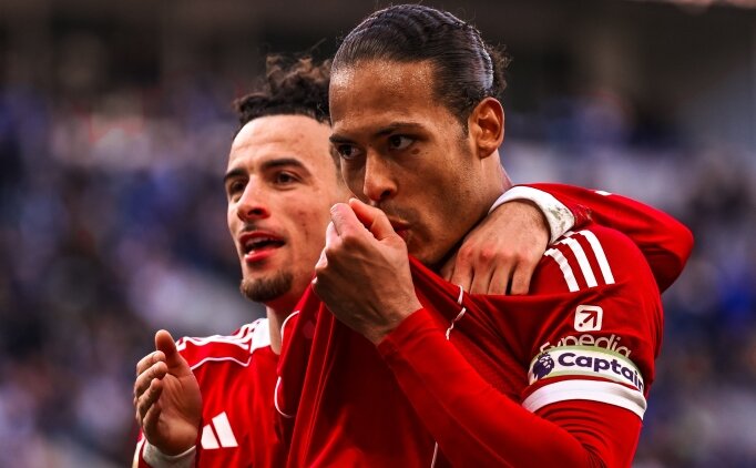 Van Dijk'tan Liverpool'a 90+10'da hayat �p�c���