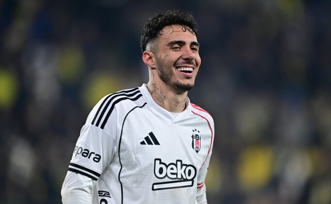 Be�ikta�'tan sakatl�k a��klamas�: Emirhan Top�u