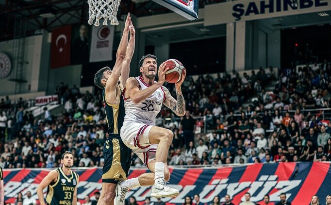 Gaziantep Basketbol, Konya BB'yi  80-71 yenerek seride 1-0 �ne ge�ti