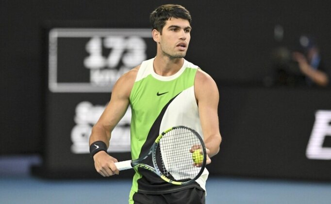 Carlos Alcaraz, sakatl���ndan dolay� Wimbledon'dan �ekildi