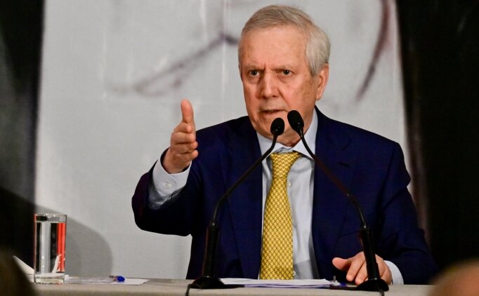 Aziz Y�ld�r�m: 'Transfer laflar�na inanmay�n!'