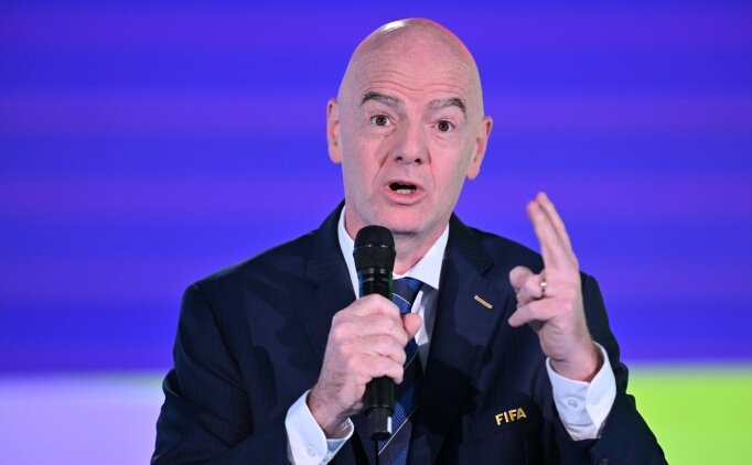 FIFA'da yeni skandal: Infantino'ya kay�t d��� �deme!