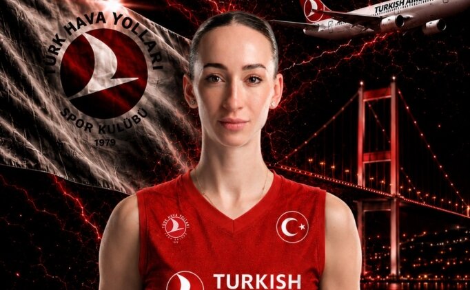 T�rk Hava Yollar�, Rus pas�r �apraz� Anna Lazareva'y� transfer etti