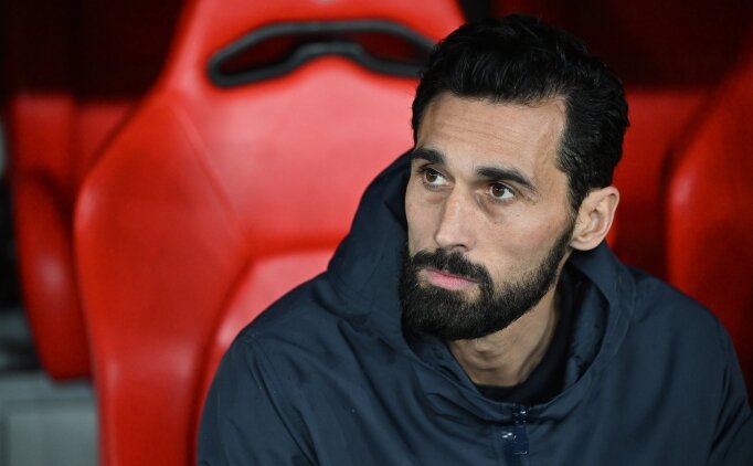 Fulham'dan Alvaro Arbeloa s�rprizi!