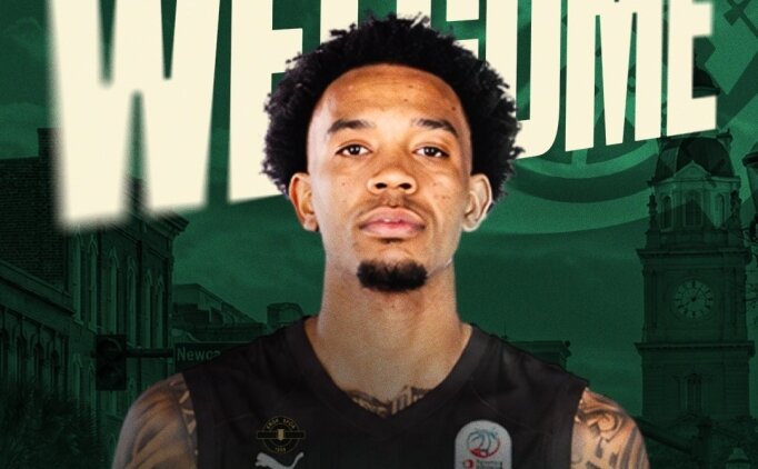 Safiport Erokspor, ABD'li oyuncu Mike Davis'i transfer etti