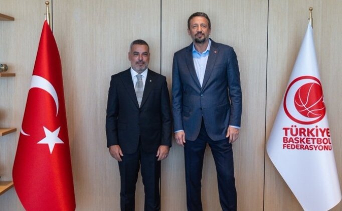 Be�ikta� y�netiminden Hidayet T�rko�lu'na ziyaret
