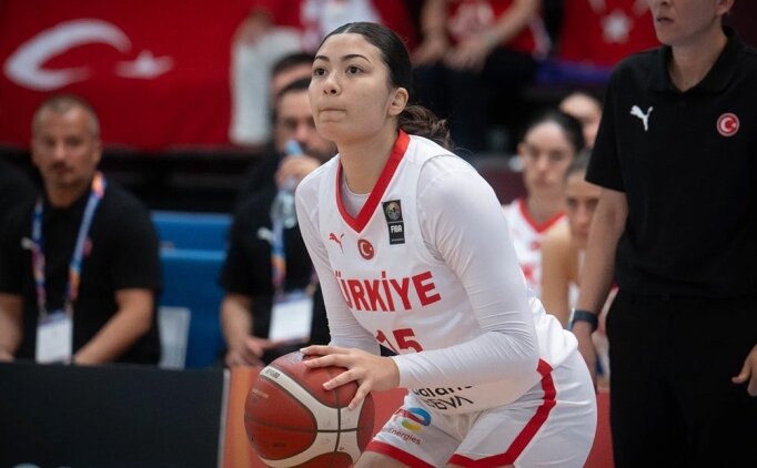 U20 K�z Milli Tak�m�, Avrupa �ampiyonas�'na ma�lubiyetle ba�lad�