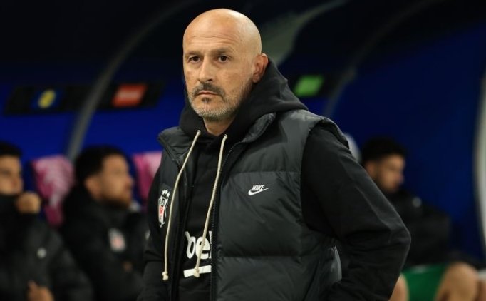 Italiano, Be�ikta�'ta eski hocalar� sollad�!