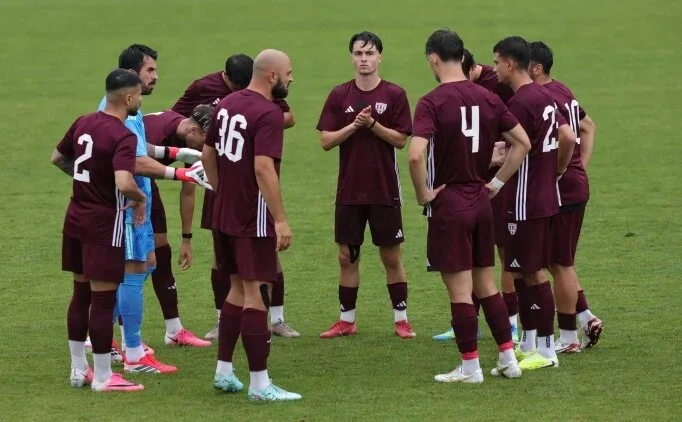 Band�rmaspor, 5 oyuncuyu kadrosuna katt�!