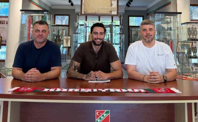 Kar��yaka basketbol tak�m� Yavuz G�ltekin'i kadrosuna katt�