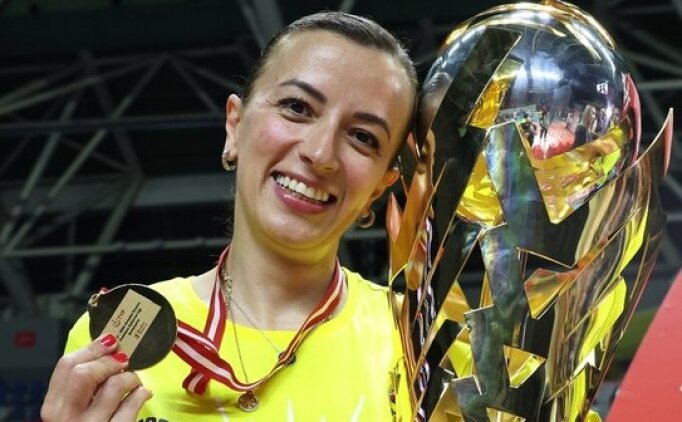 Fenerbah�e'de yeni d�nem: Pelin �elik direkt�r oldu