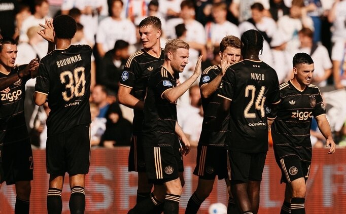 Ajax deplasmanda farkl� kazand�