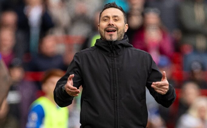 367 milyon Euro harcad�, 3 haftad�r gol bile atamad�!