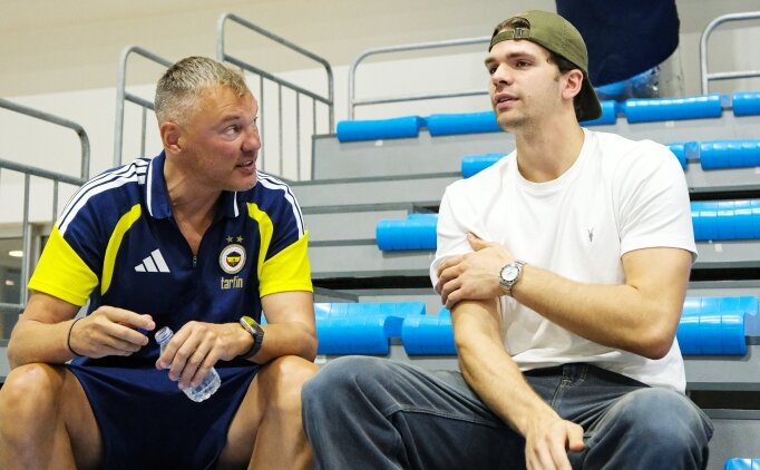 Tar�k Biberovic, Fenerbah�e'ye veda etti!