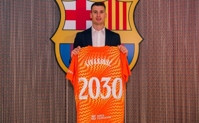Barcelona, Dominik Livakovic'i a��klad�