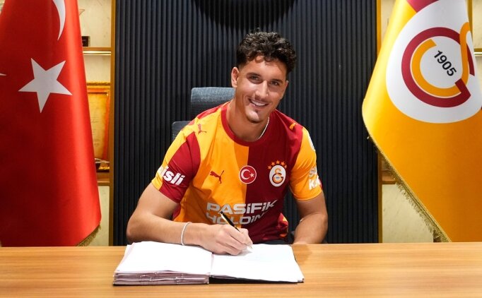 Galatasaray Deniz G�l'� resmen a��klad�!