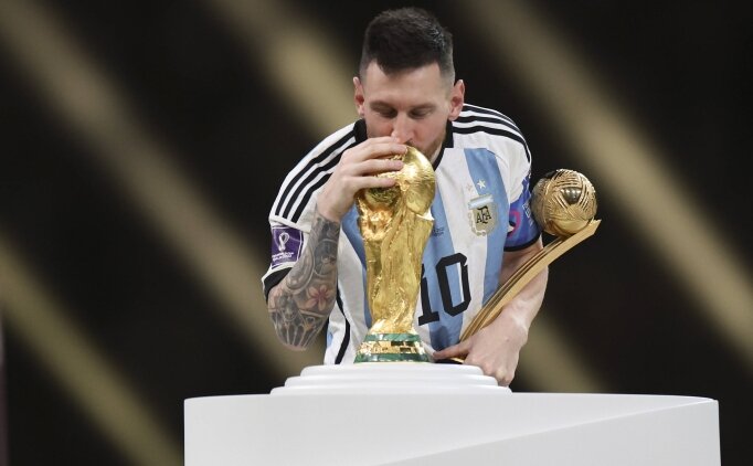 Arjantin'de milli tak�ma veda eden Messi i�in karar