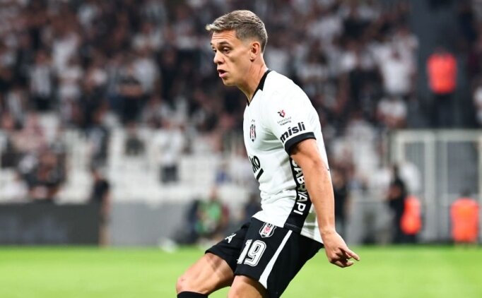 Be�ikta�'tan Leandro Trossard a��klamas�