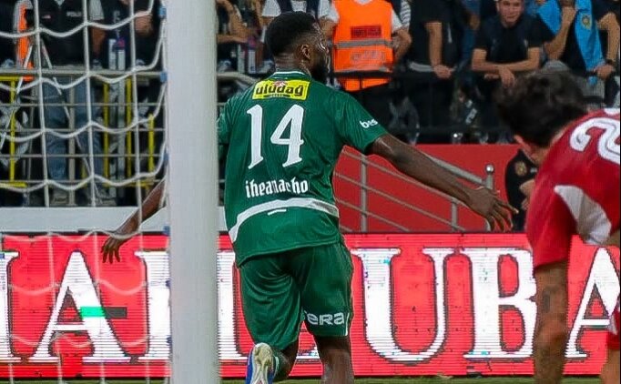 Ihenacho, Bursaspor'u zirvede tuttu!