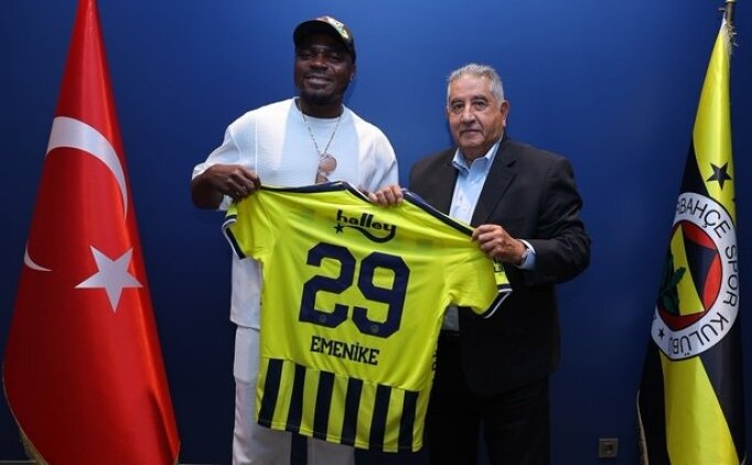 Emenike: 'Fenerbah�e i�in o sezon bu sezon!'