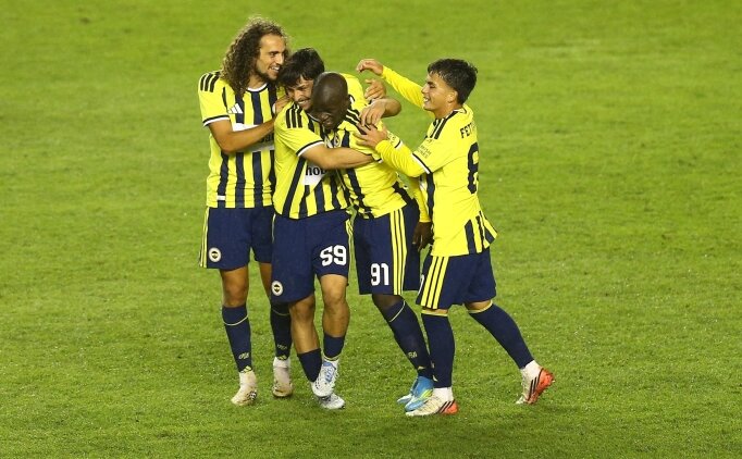 Fenerbah�e'den Azerbaycan'da 2 goll� zafer