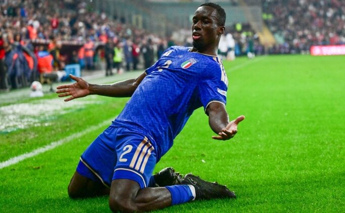 Galatasaray'�n sa� bek plan�: Singo giderse Kayode