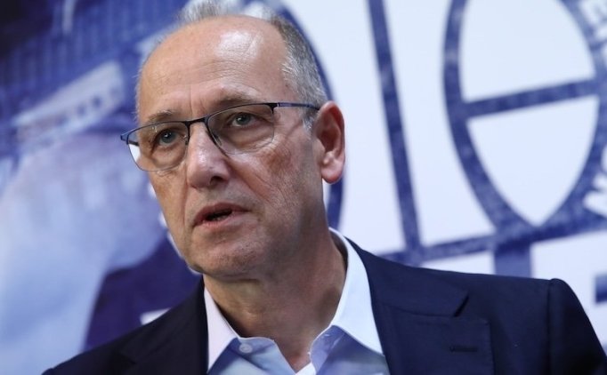 Yunanistan Basketbol Federasyonu Ba�kan� g�zalt�nda!