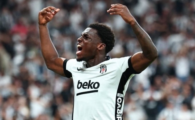 Be�ikta�'ta Poku formas�na yeniden kavu�tu