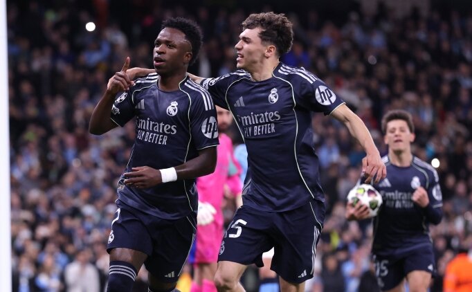 Vinicius Junior'dan yeni s�zle�me a��klamas�