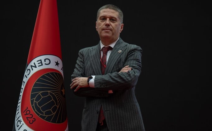 Arda �akmak'tan Galatasaray ma�� ve Onyekuru s�zleri