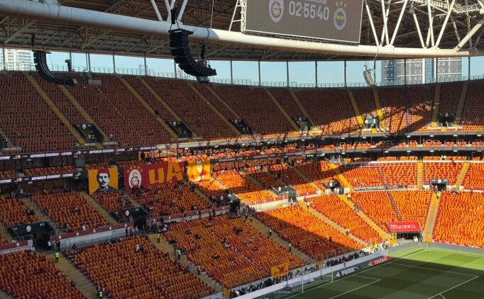 Galatasaray'dan derbi i�in dikkat �eken hamle!