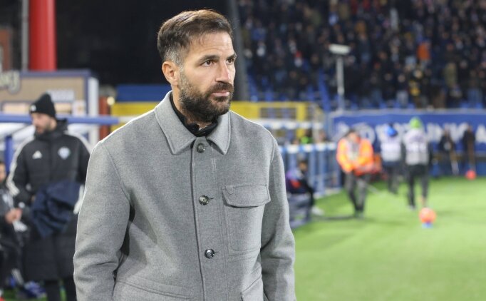 Cesc Fabregas'tan gelece�i i�in mesaj