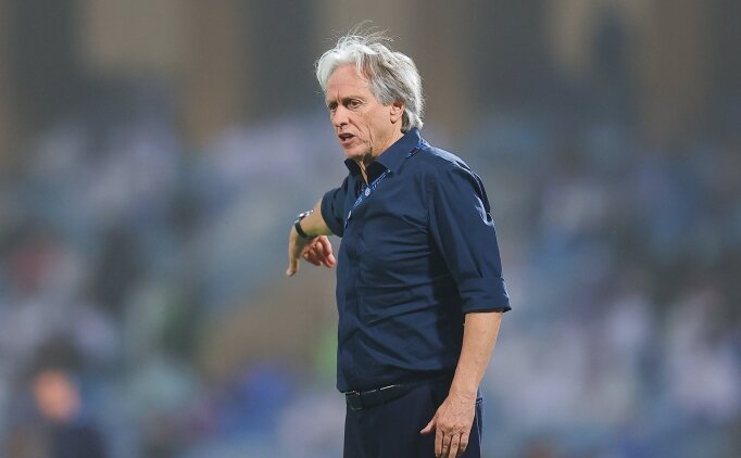 Al Nassr'dan Jorge Jesus'a veda