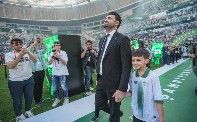 Enes �elik'ten transfer mesaj�