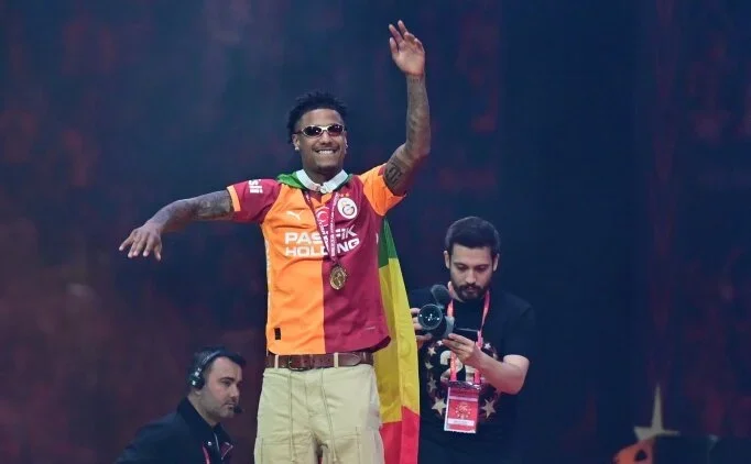 Galatasaray'da Jakobs ile devam karar�