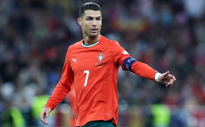 Portekiz'in rekortmeni Cristiano Ronaldo