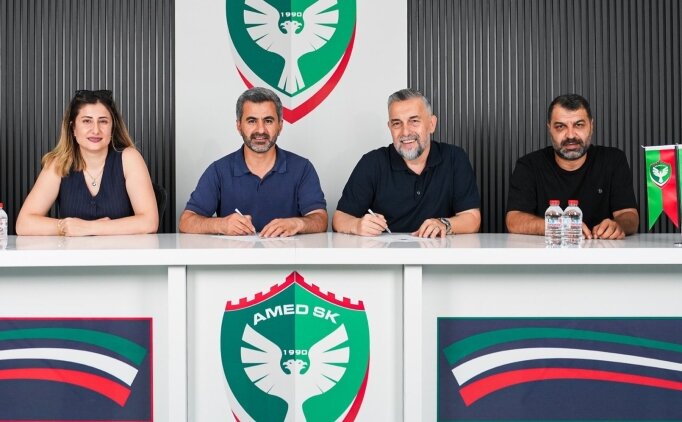 Serkan Re�ber, Amedspor'dan 8 g�nde ayr�ld�!