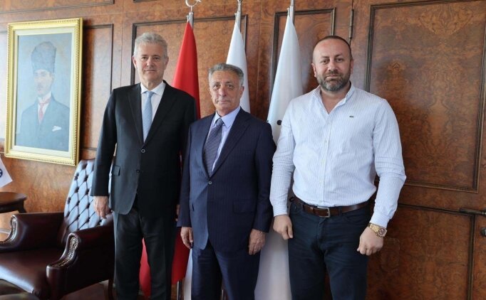 Altay'da Ahmet Nur �ebi ile yol haritas� netle�iyor