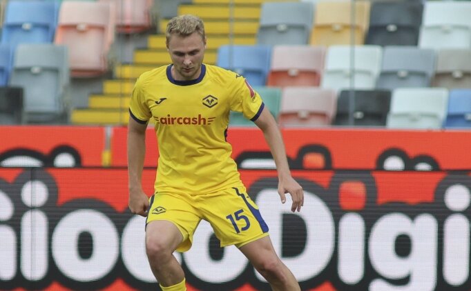 Victor Nelsson i�in 5 milyon euro