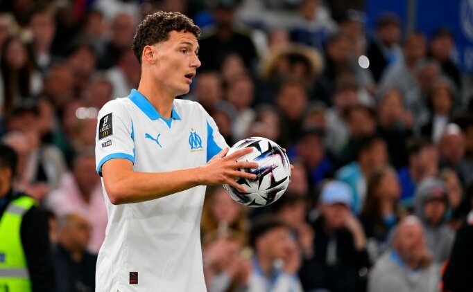 Be�ikta�'a Benjamin Pavard m�jdesi
