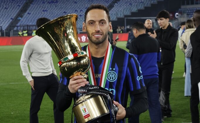 Inter'den Hakan �alhano�lu karar�