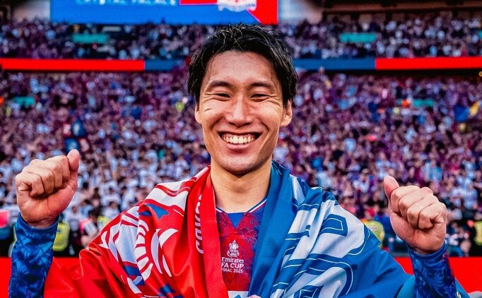 Crystal Palace'ta Kamada'n�n s�zle�mesi uzat�ld�