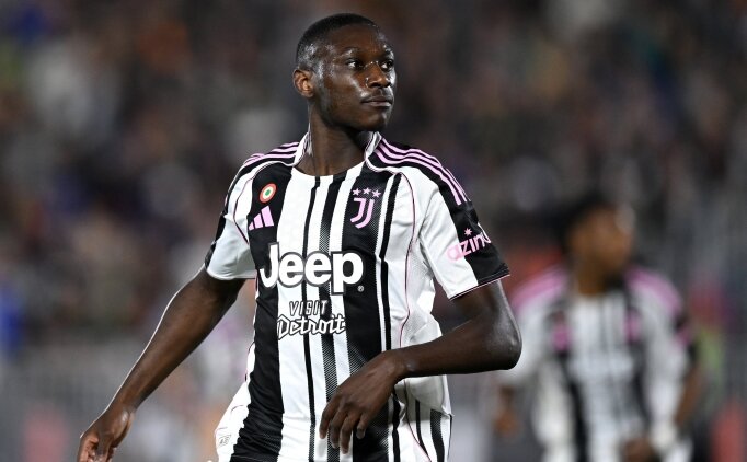 Randal Kolo Muani i�in Juventus'ta geri say�m